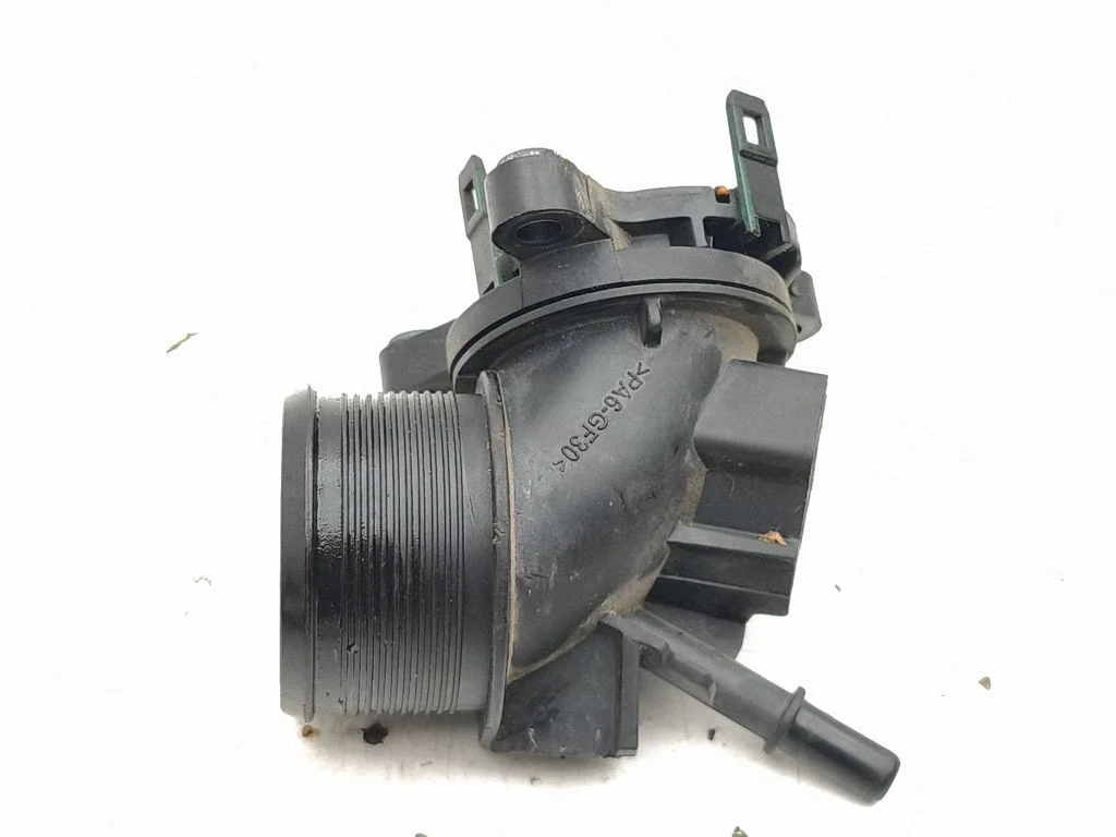 Intercooler hose/pipe