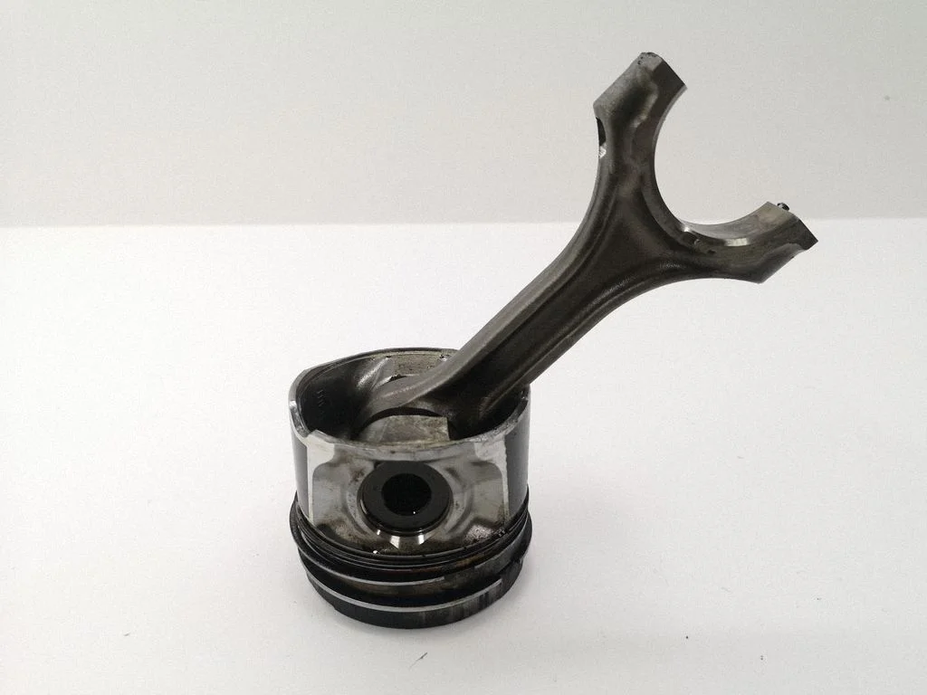 Piston 7EA22337
