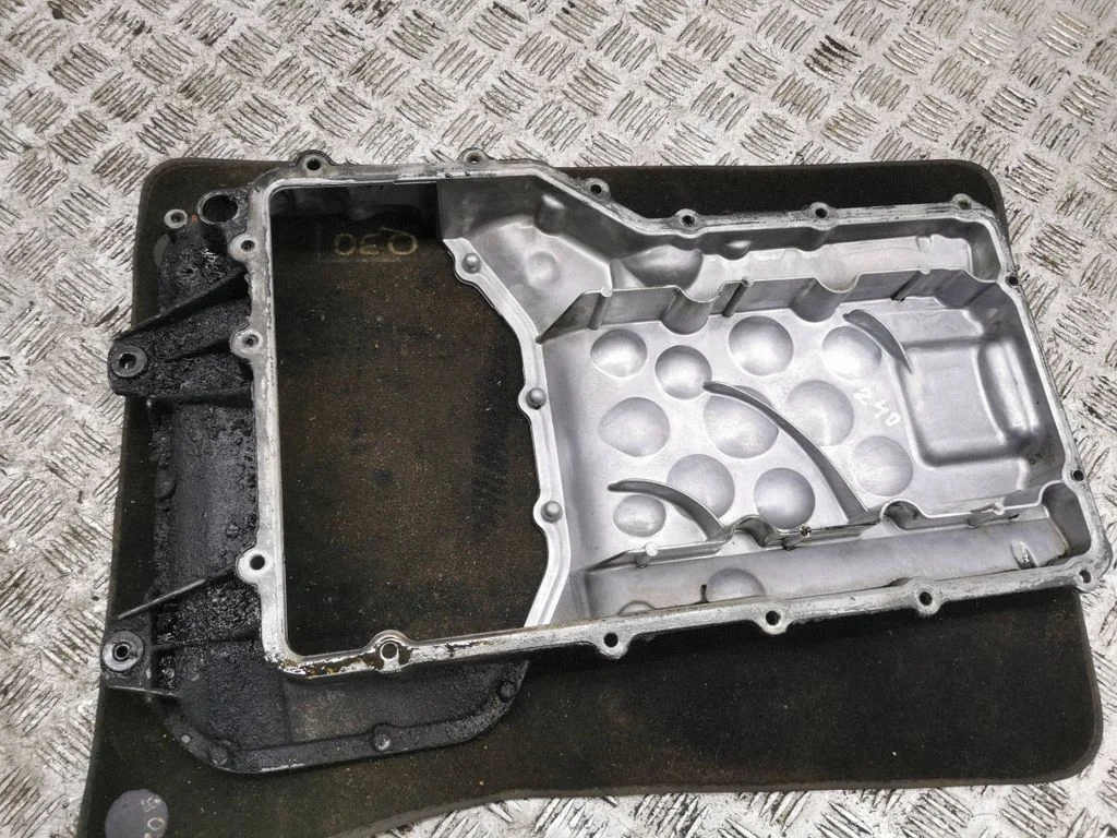 Oil sump – Mercedes-Benz S-Class W220 (1998-2006)