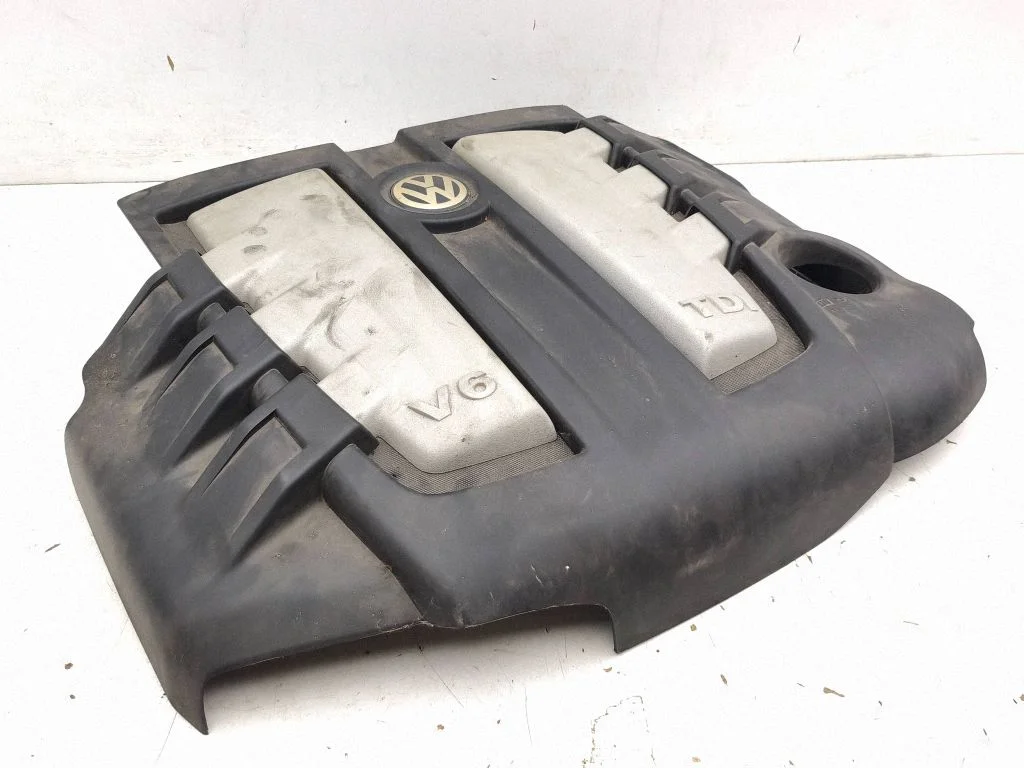 Engine cover (trim) 059103925BD