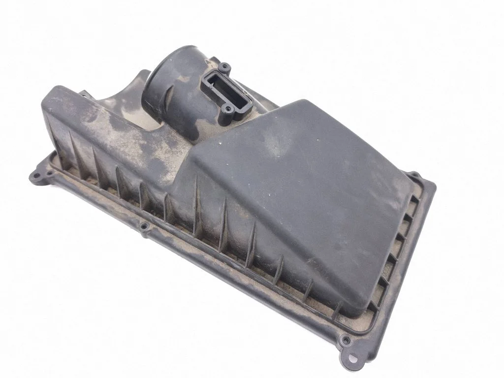 Air filter box cover – Land Rover Range Rover L405 (2013-2021)