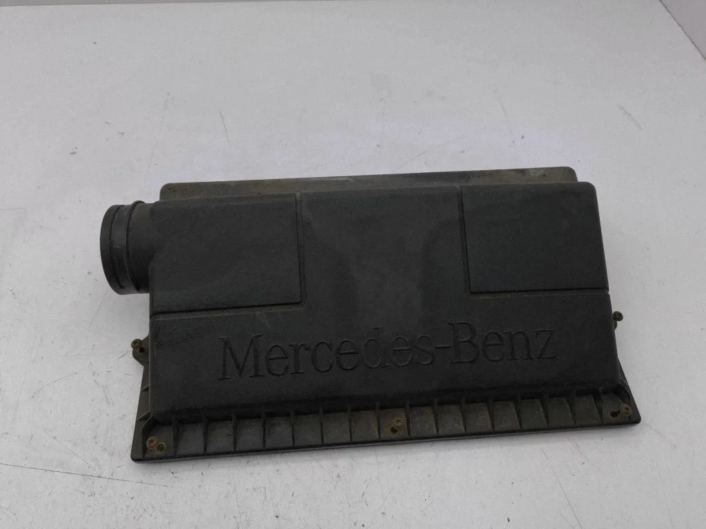 Air filter box cover A6395282506