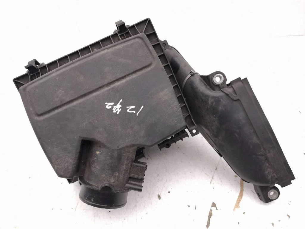 Air filter box GT439C675BA
