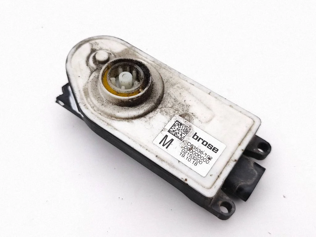 Intake manifold valve actuator/motor C63536102