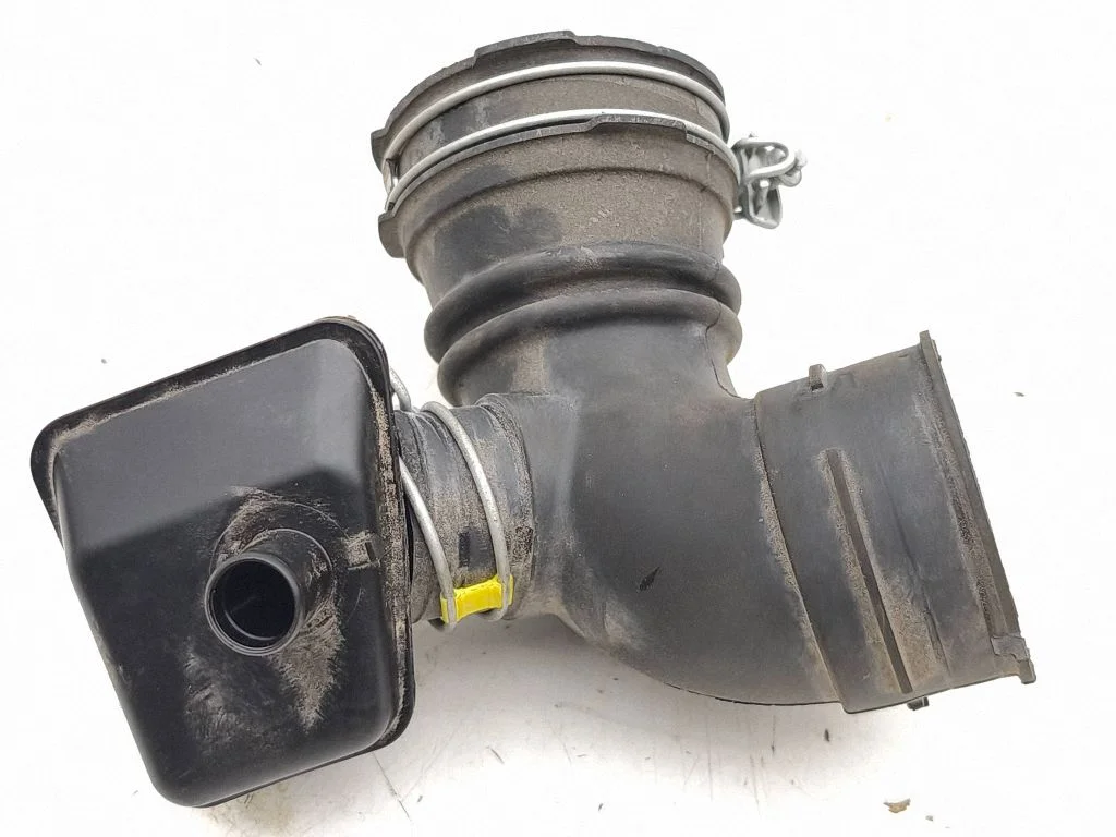 Air intake hose/pipe 178800T660