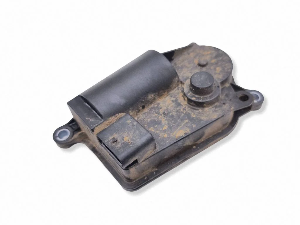 Ieplūdes kolektora vārsta motoriņš M8A29F646AA