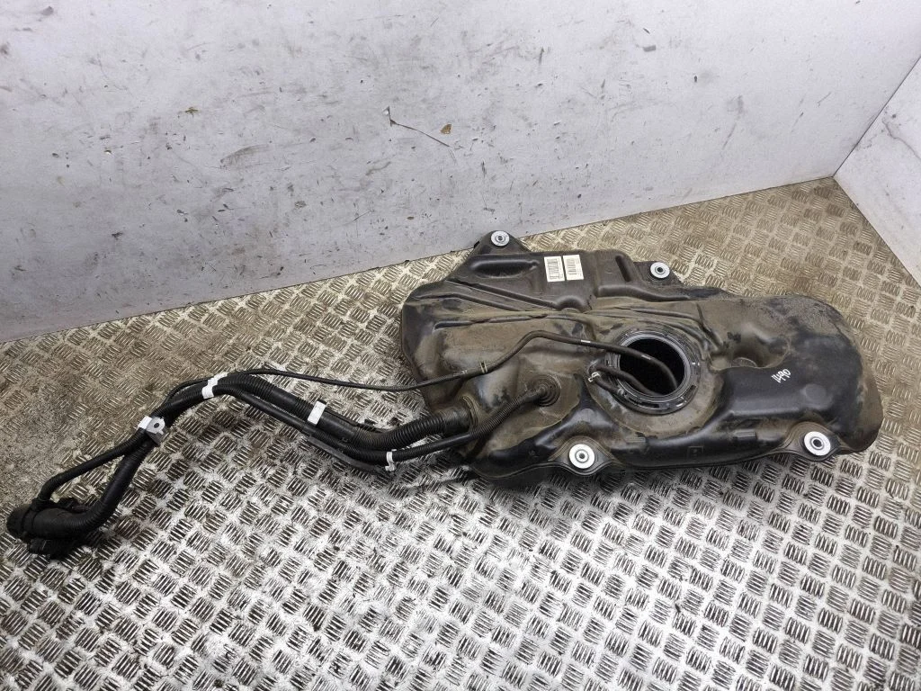 Fuel tank – Toyota C-HR II (2023-)