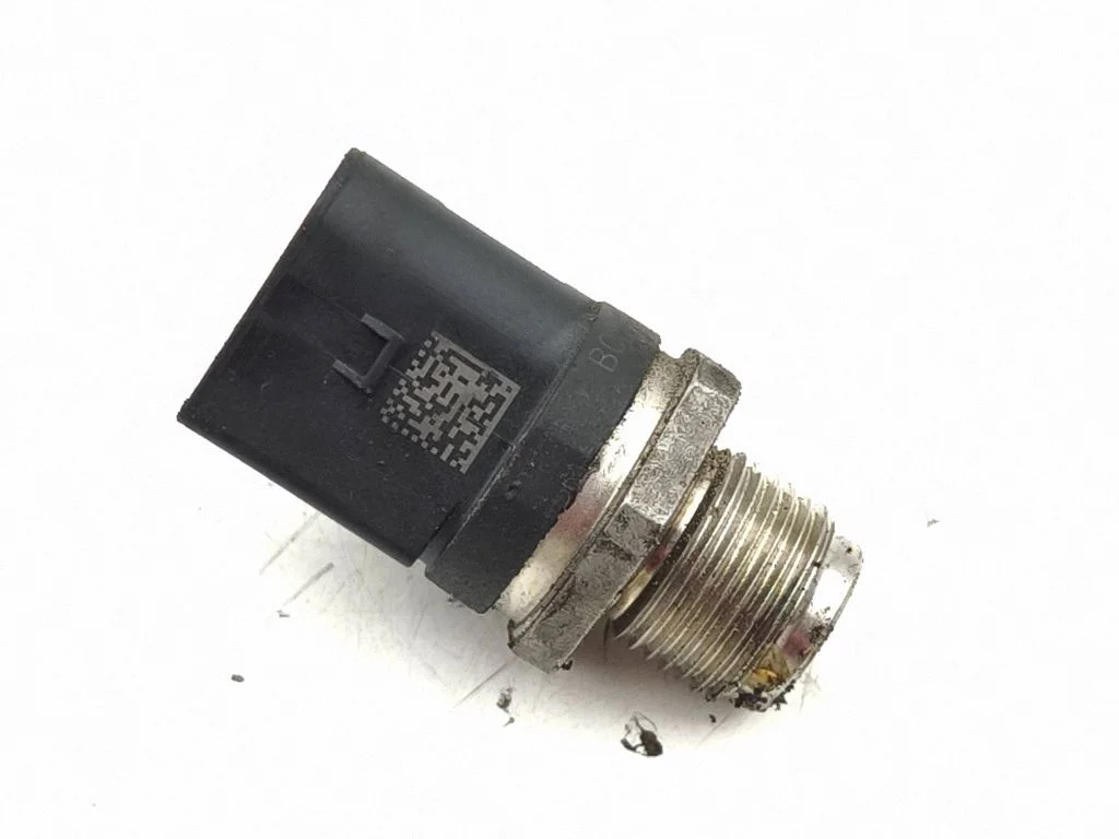 Kütuse rõhuandur A0009052701