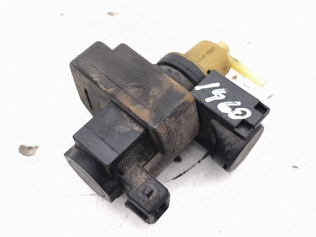 Vacuum valve – KIA Sportage (2011-2016)