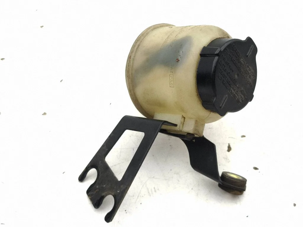 Power steering fluid tank/reservoir