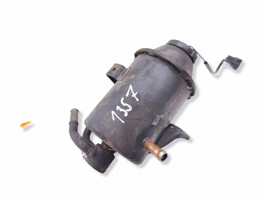 Power steering fluid tank/reservoir