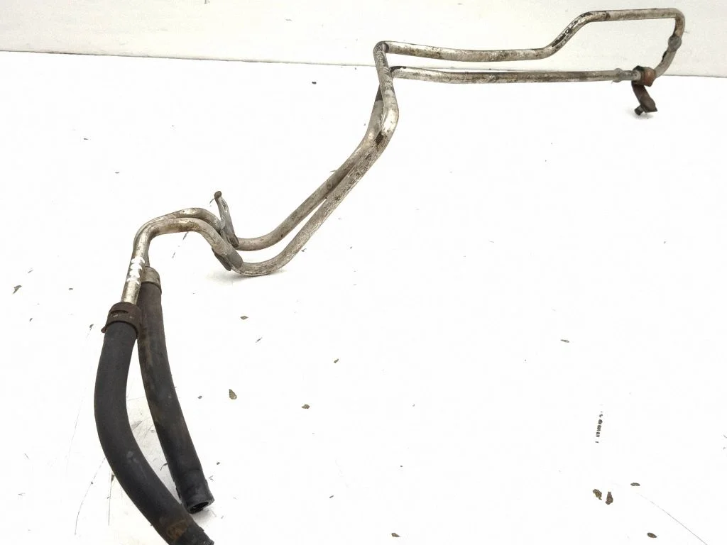 Power steering hose/pipe/line