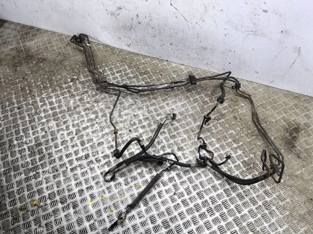 Power steering hose/pipe/line
