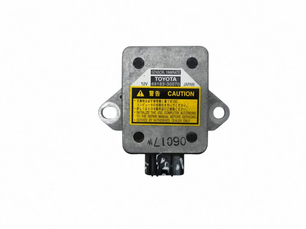 Acceleration sensor – Lexus GS 300 350 430 450H (2005-2012)