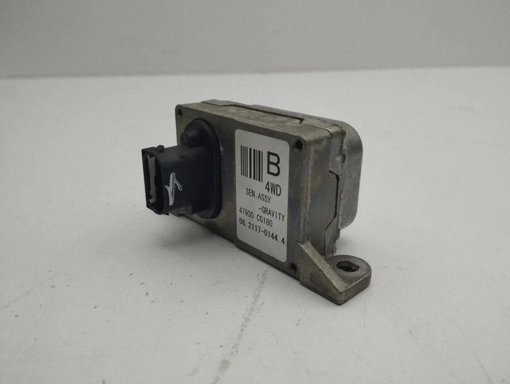 Acceleration sensor 47930CG180