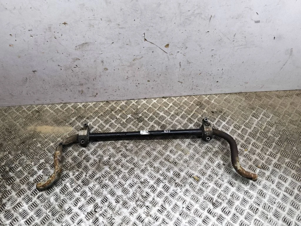 Front anti-roll bar/sway bar
