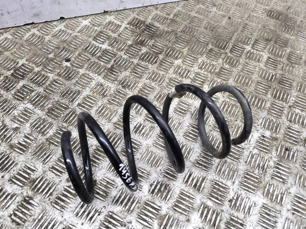 Front coil spring 5A1F32702