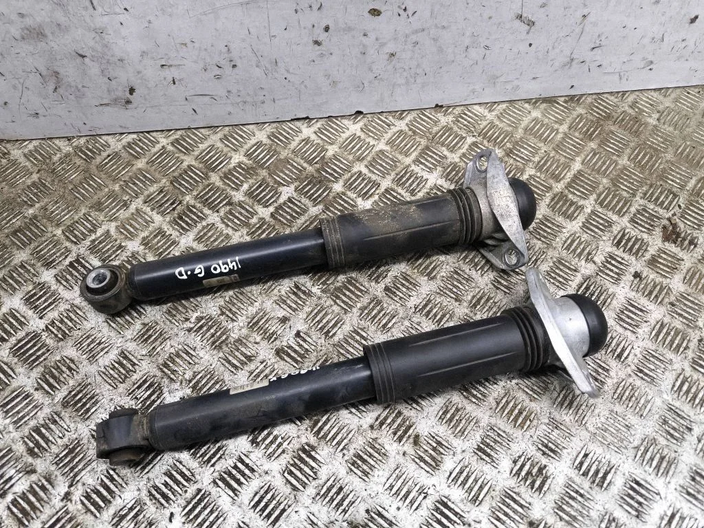 Rear shock absorber/damper 48530F4240