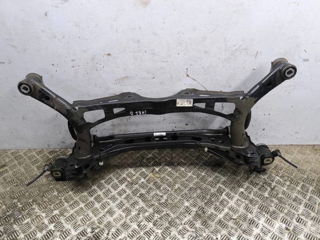 Sanki tylne 3J0500025