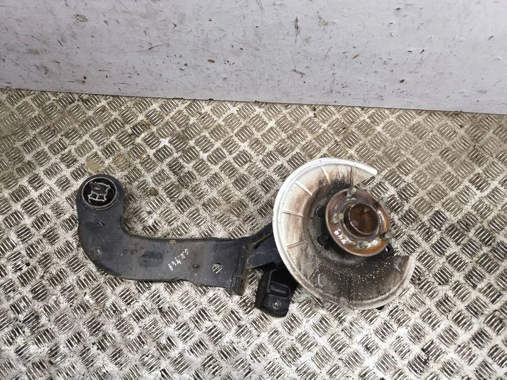 Rear wheel hub JB42830