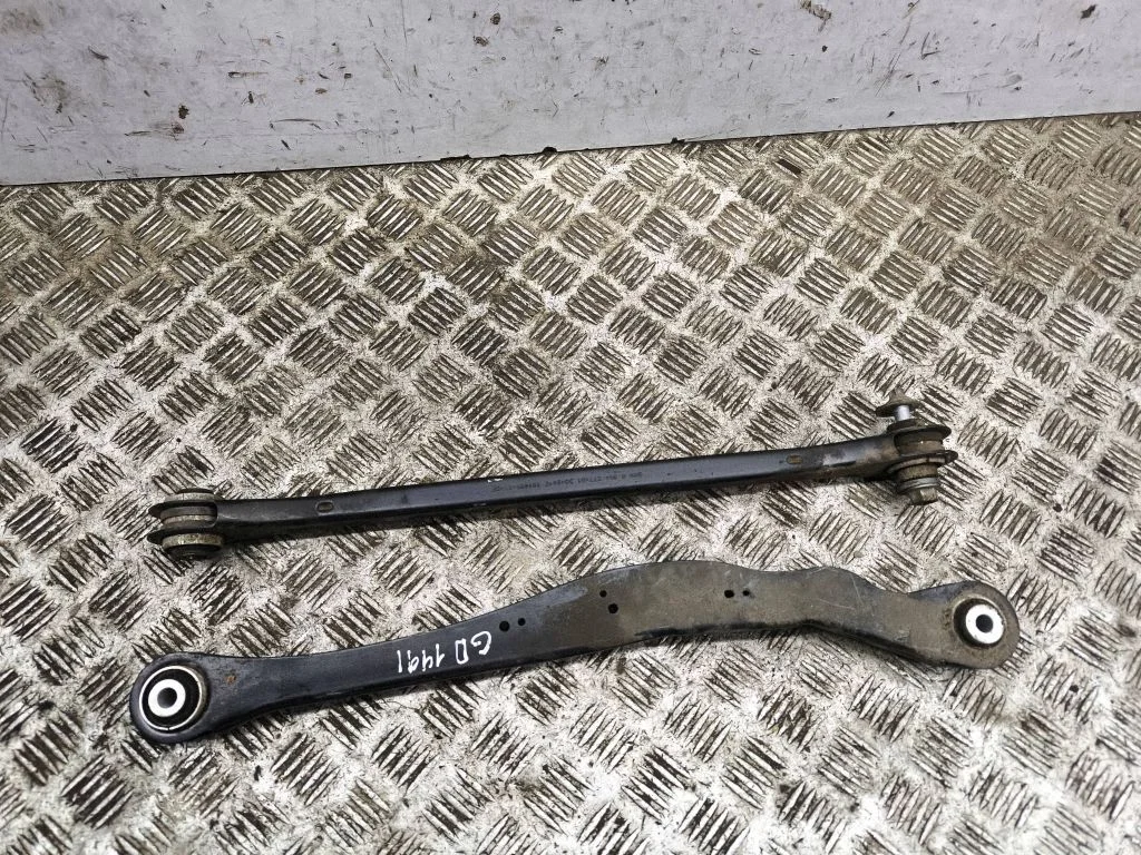 Rear upper control arm/wishbone 7915358