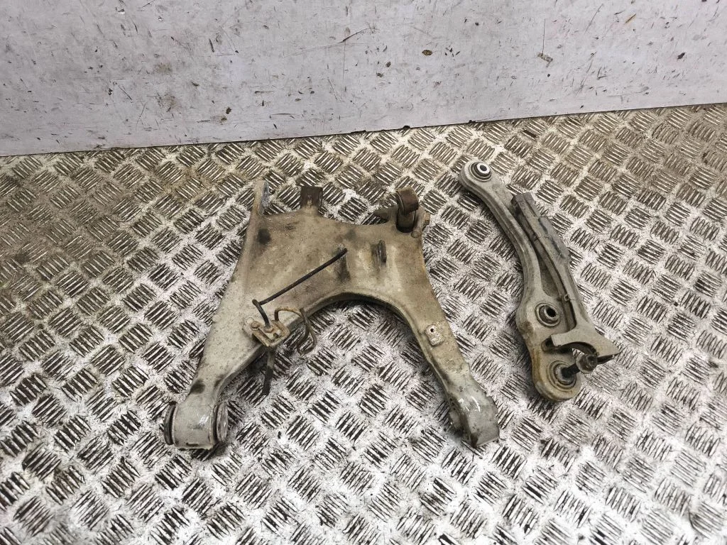 Rear upper control arm/wishbone 4E0511512