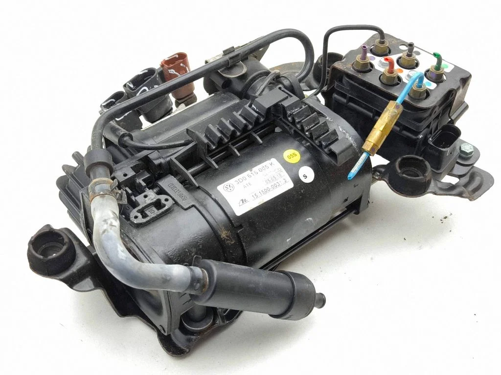 Air suspension compressor/pump 3D0616005K