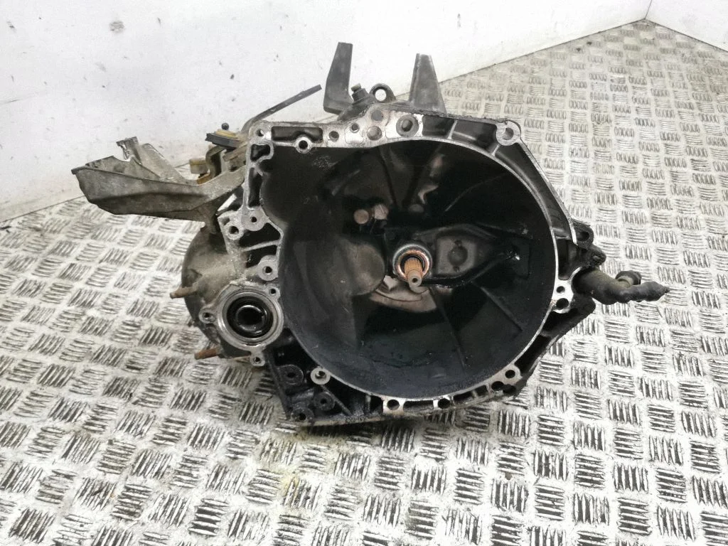 Manual 5 speed gearbox – Citroen C5 (2005-2008)