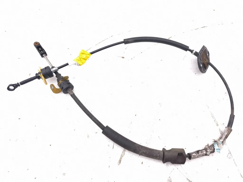 Gear shift cable linkage E1GP7E395DD