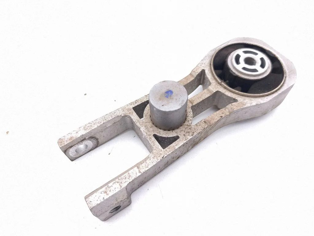Gearbox mounting bracket 9840717080