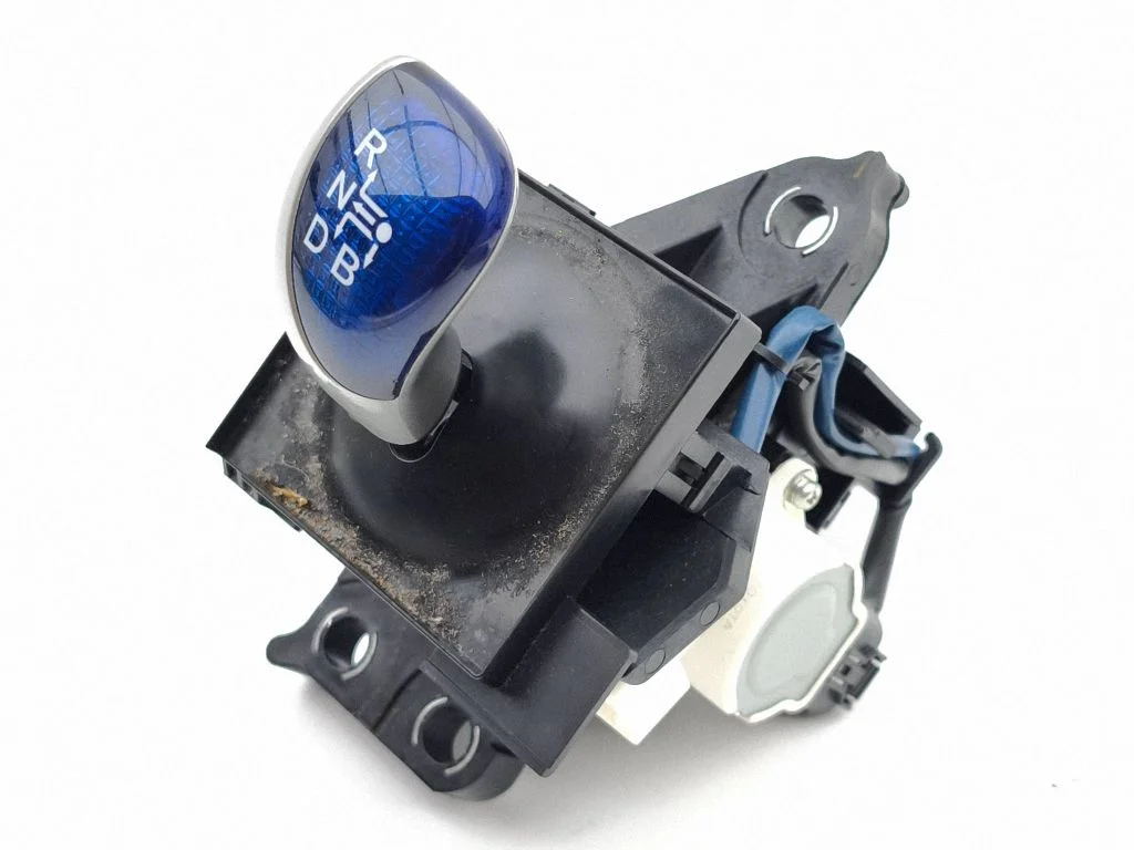 Gear shift lever 75C583LHD