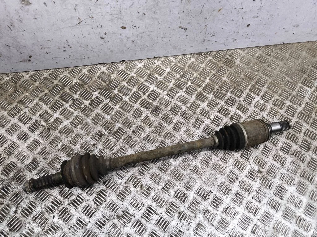 Rear driveshaft – right