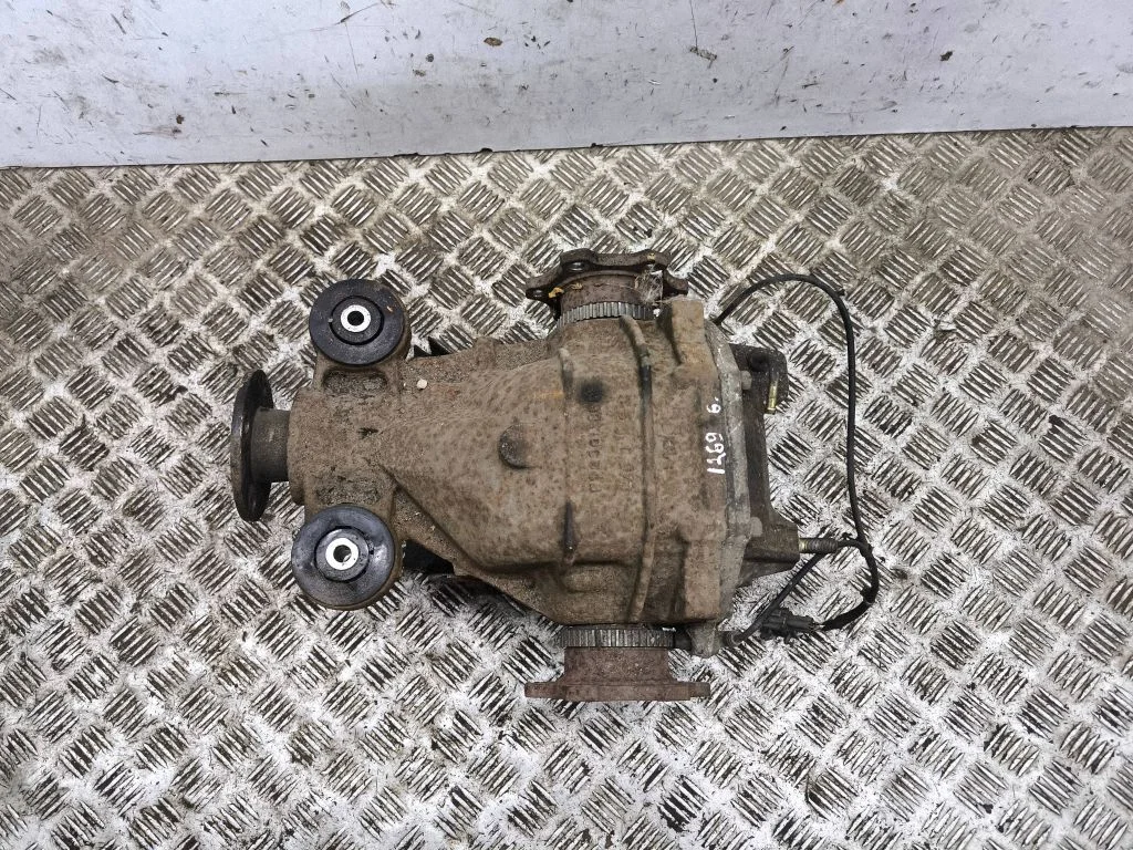 Rear differential 383110C048