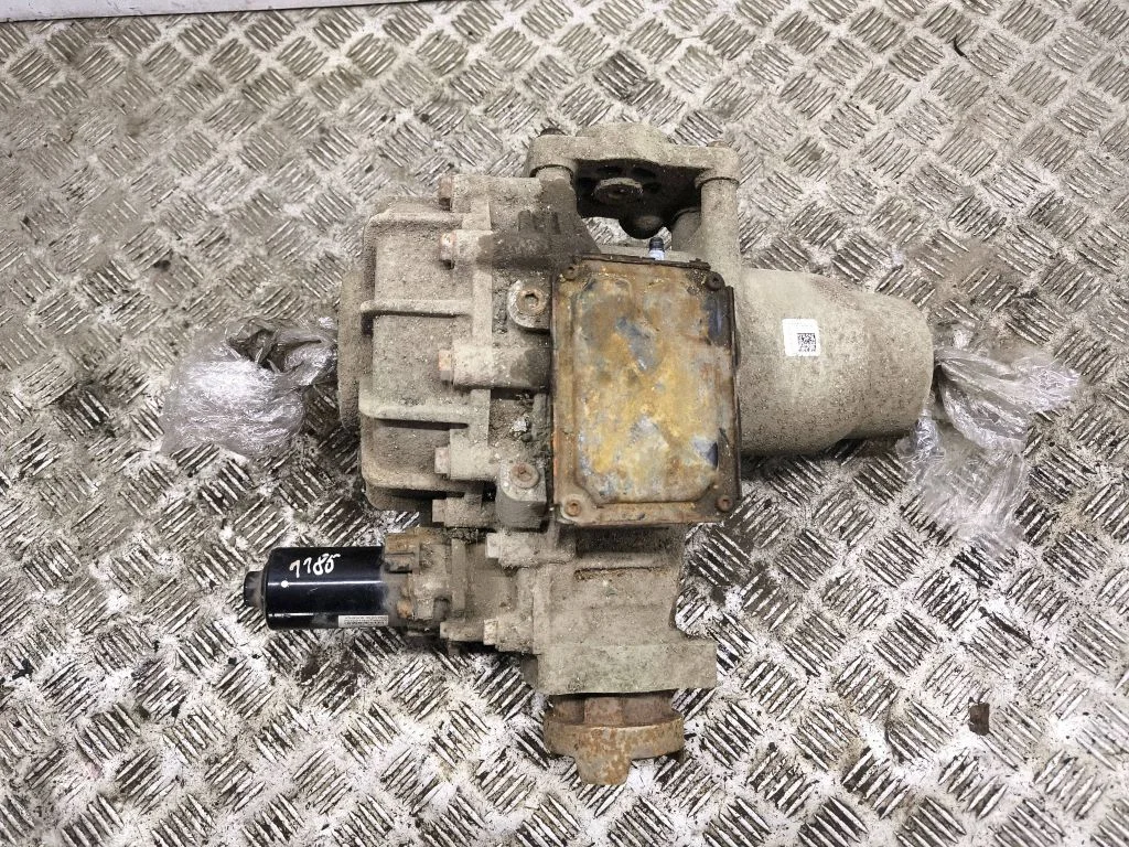 Rear differential 68090612AE