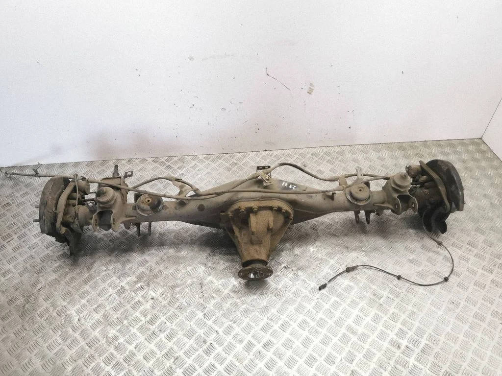 Rear axle beam with reductor – Nissan Navara D23 (2015-)