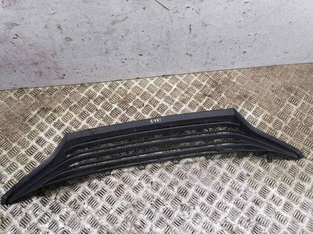 Front bumper lower grill 53112K0010
