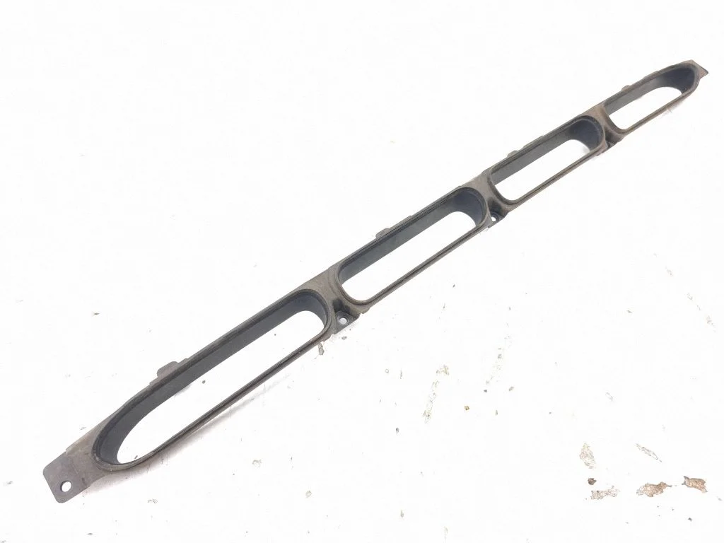 Front bumper lower grill 4G0807683A