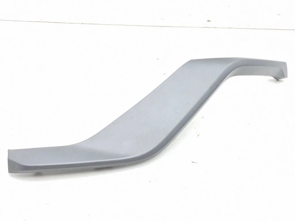 Listwa zderzaka przedniego 261A23238R