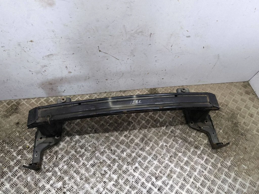 Front bumper cross member