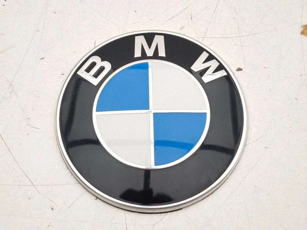 Tootja embleem (logo) – BMW 2-seeria Active Tourer U06 (2021-)
