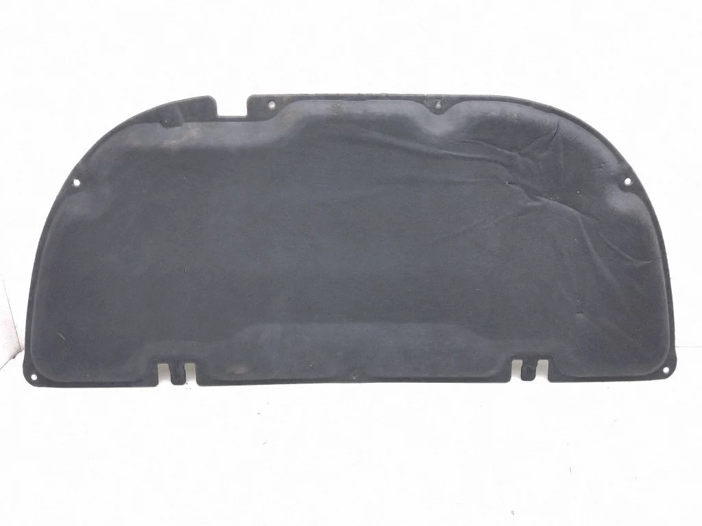 Engine bonnet/hood sound/heat insulation