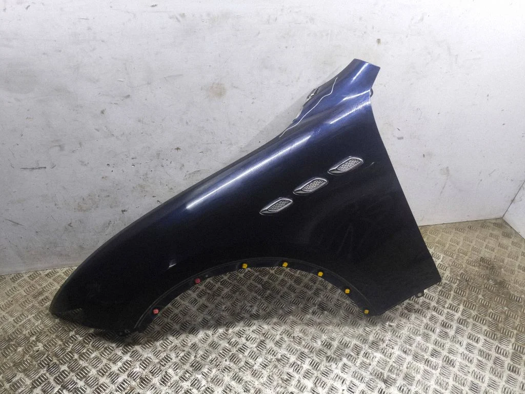 Fender – left