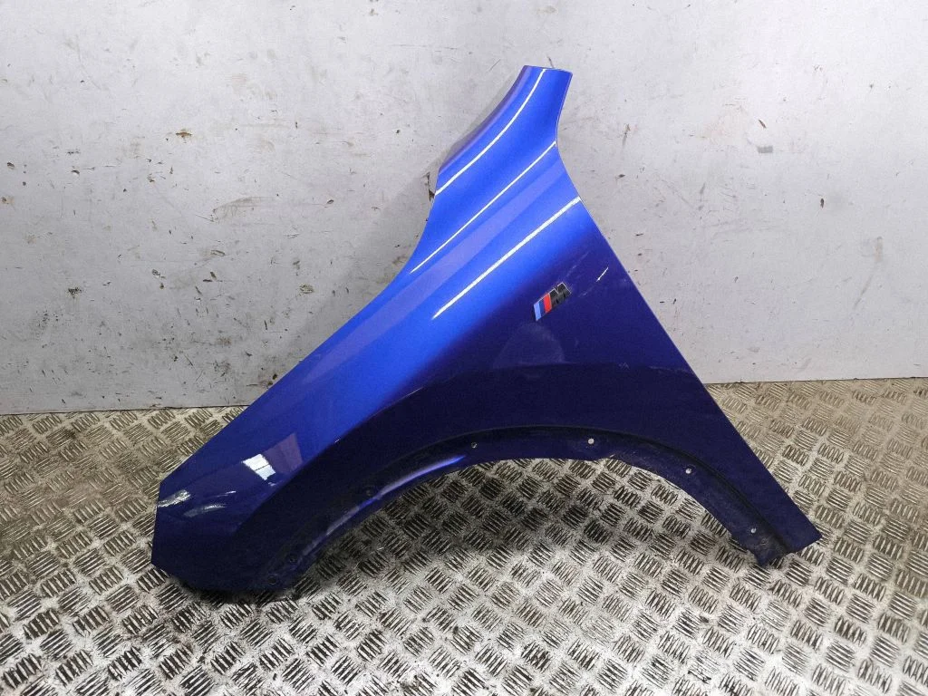 Fender – left