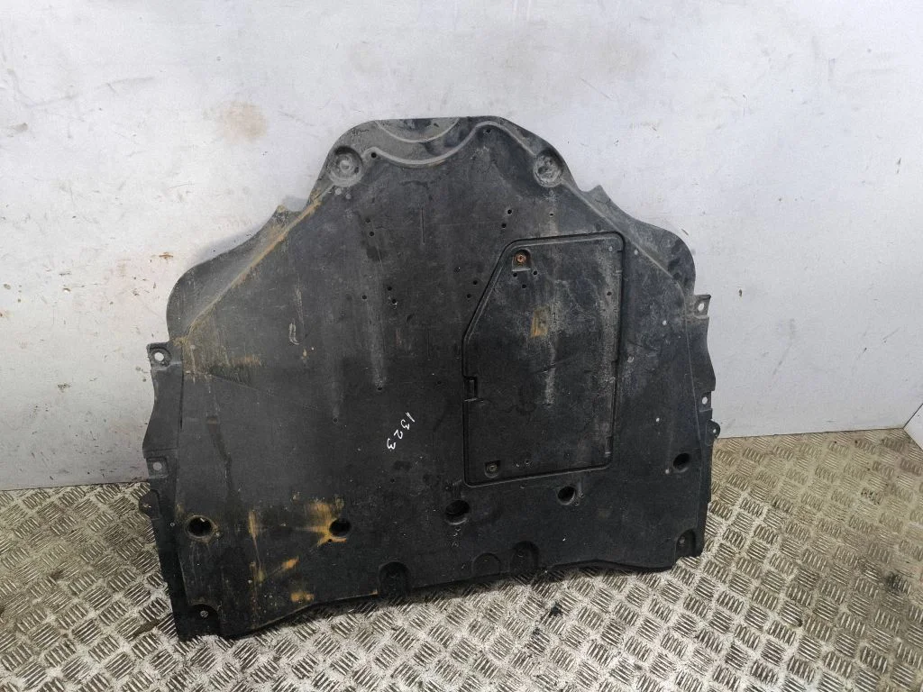 Engine splash shield/under tray 51451K0050