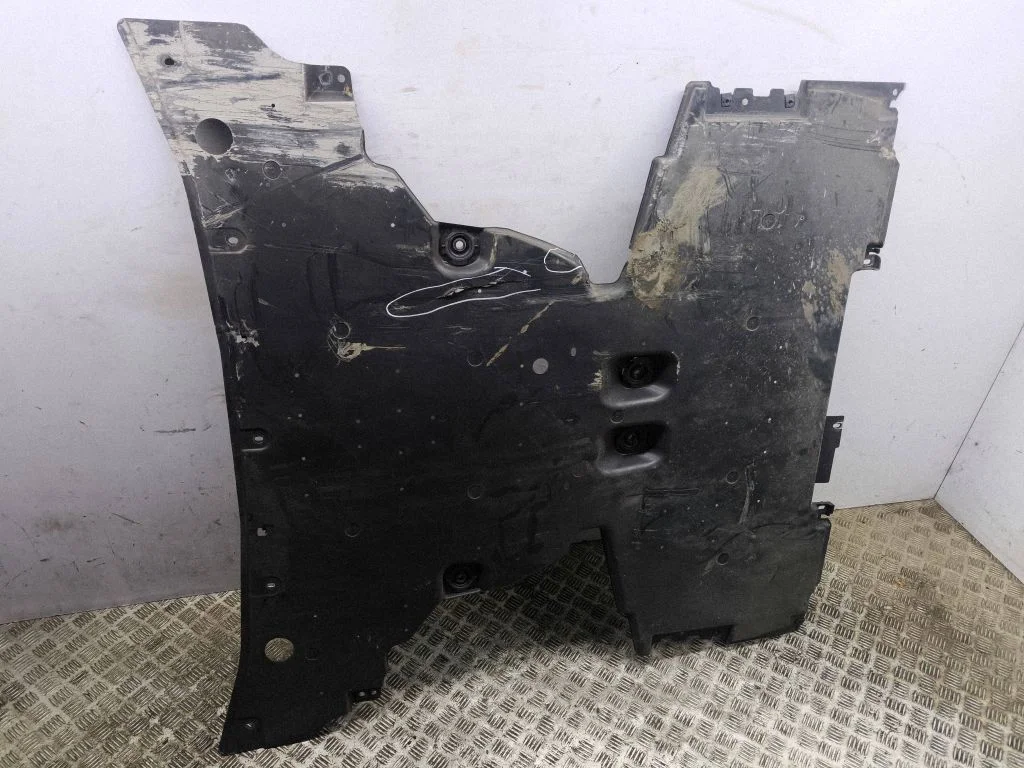 Center/middle under tray cover 9862637480