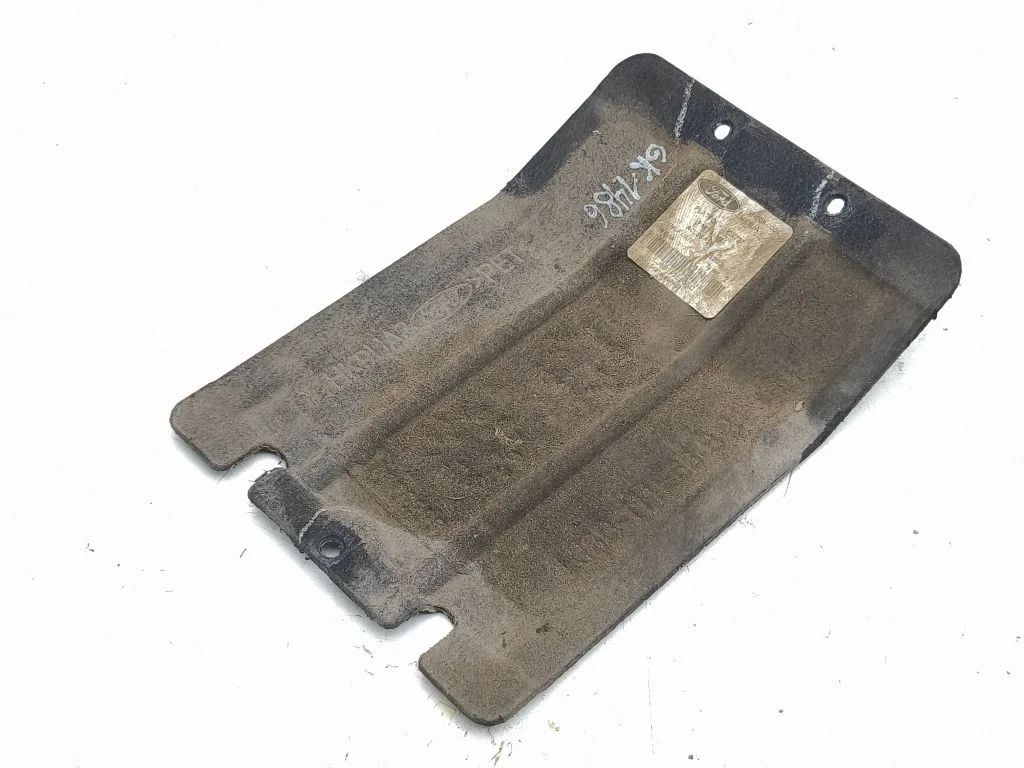 Engine splash shield/under tray LJ8B111E66AC