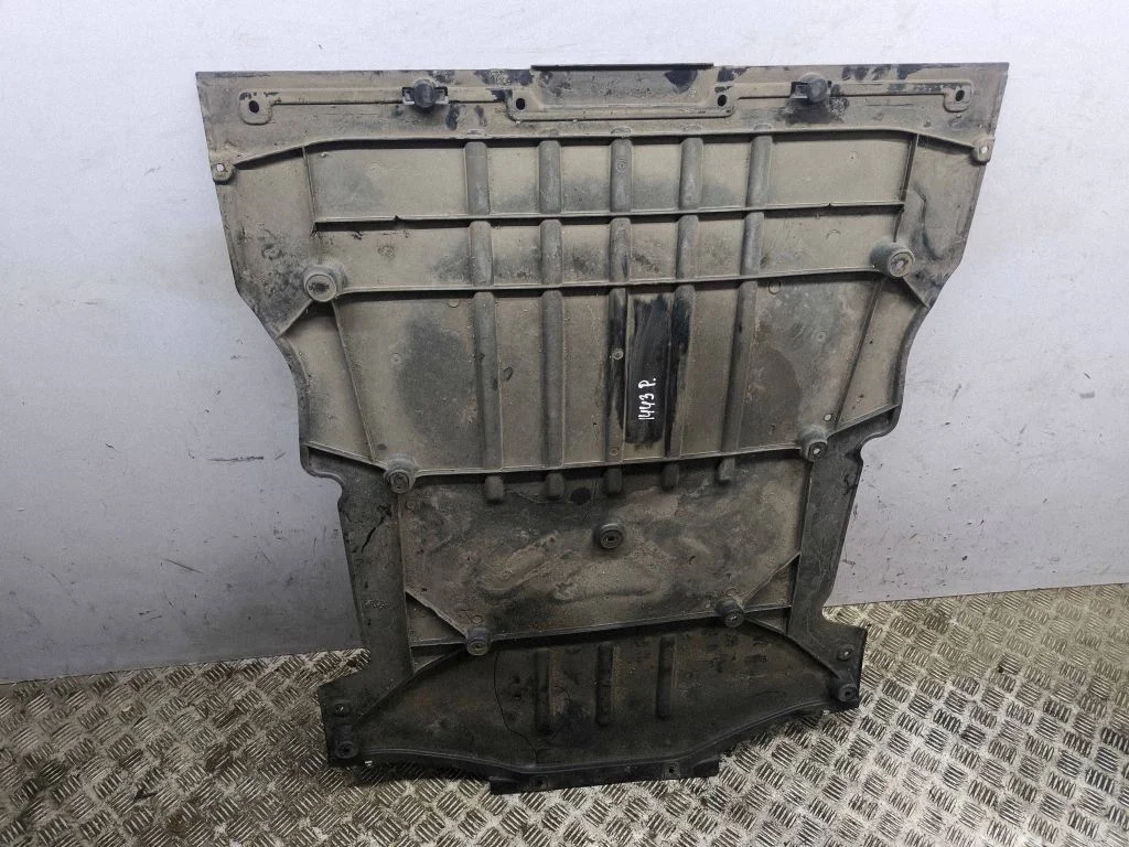 Engine splash shield/under tray – Audi Q4 e-tron (2021-)