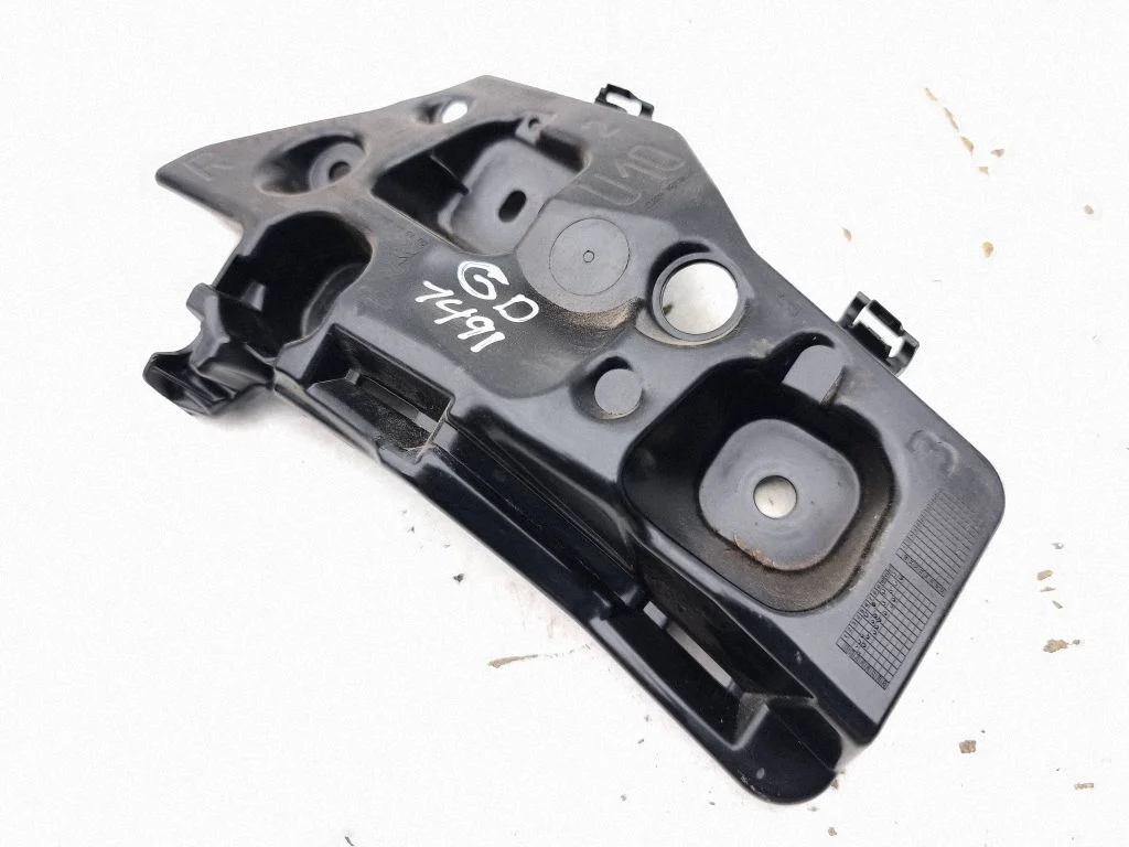Rear bumper mounting bracket 5A329C2