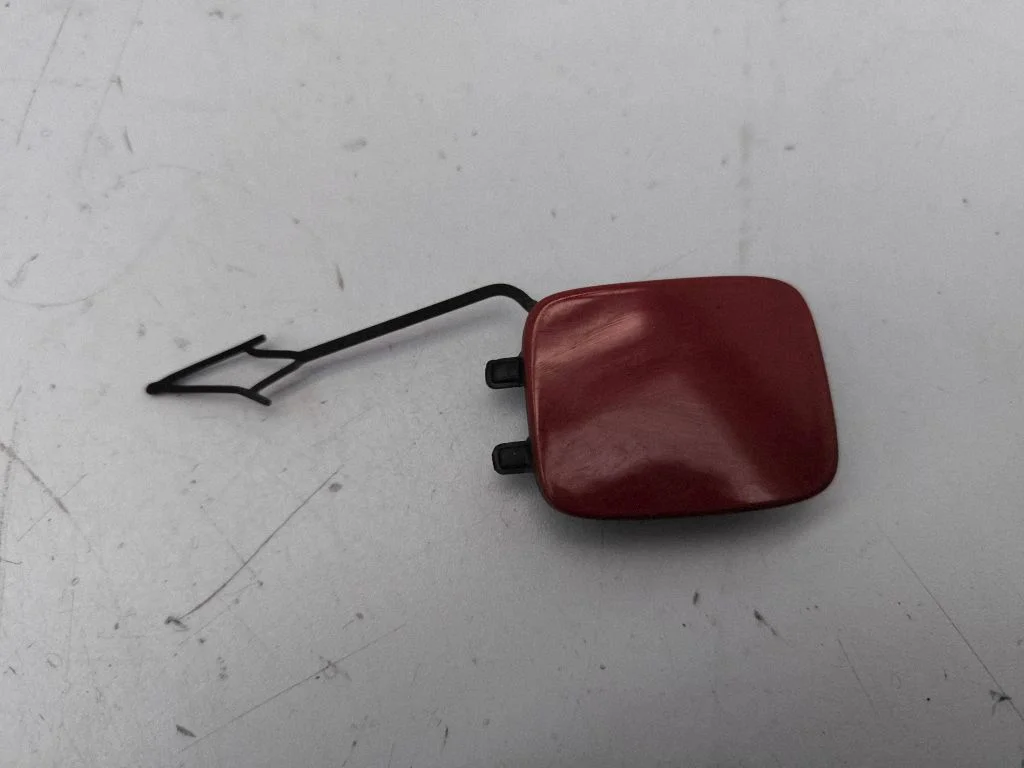 Rear bumper row hook cap/cover 82A807441A