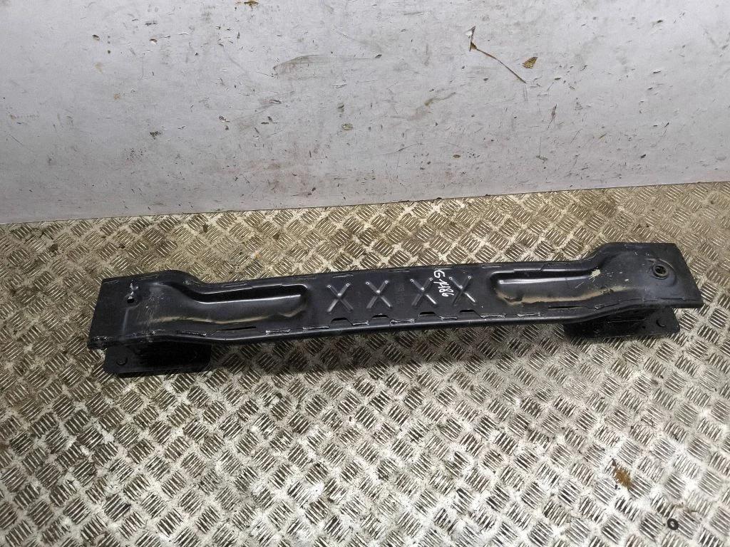 Rear bumper cross member LJ9BR41400BA